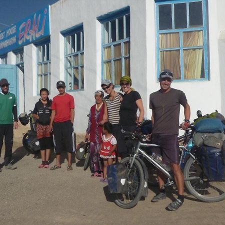 Guest House Erali Post Pamirskiy 外观 照片